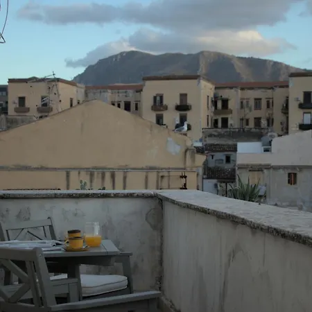 In Central With Rooftop Terrace * Palermo